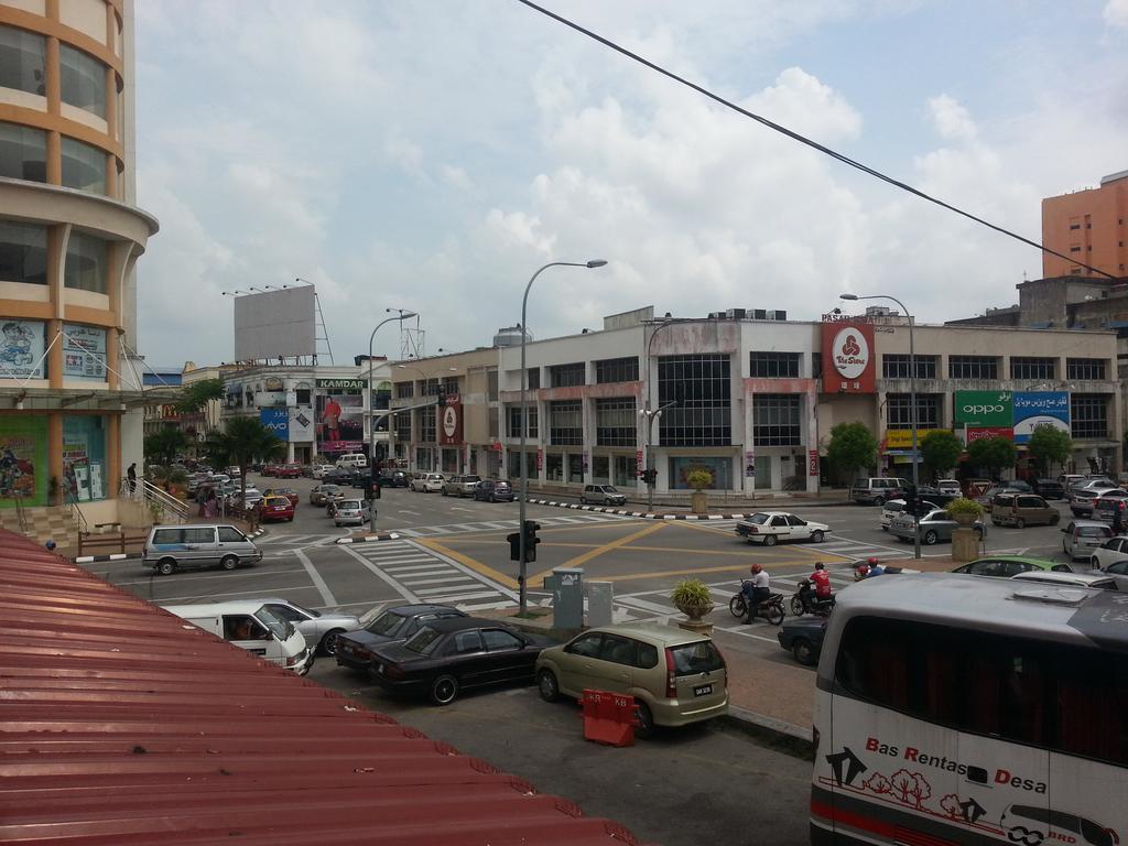 Kota Bharu Apartment Exterior foto