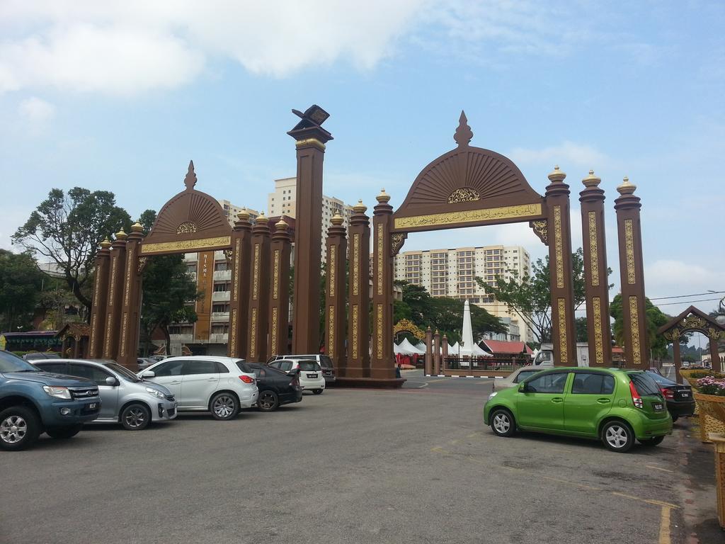 Kota Bharu Apartment Exterior foto
